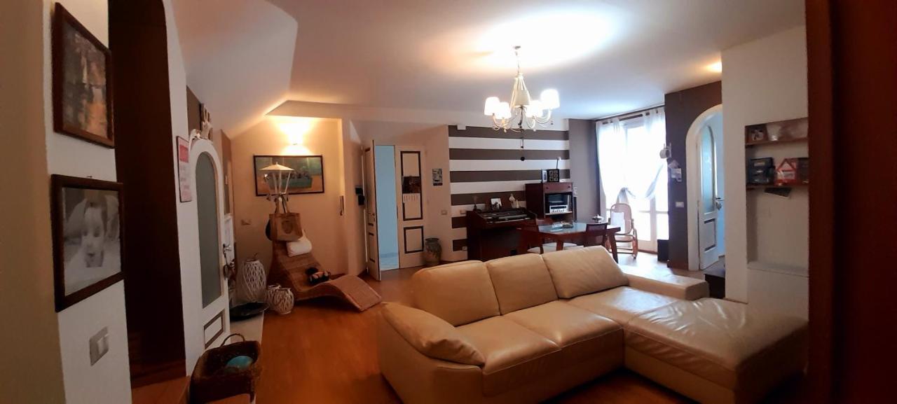 Judith Wright'S Home Maiori Bagian luar foto